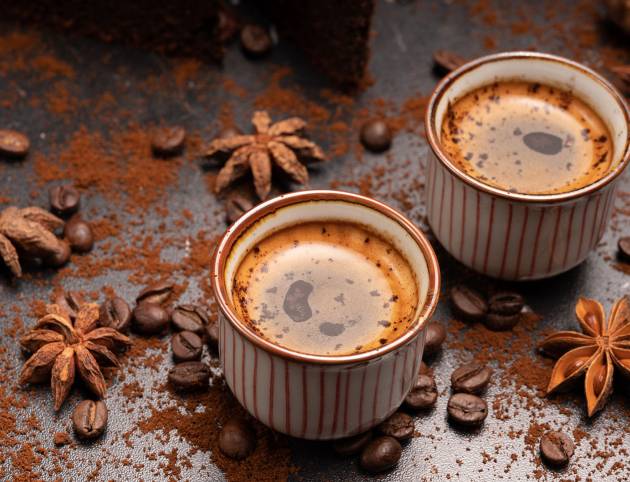 macro-shot-of-espresso-coffee-with-decoration-2023-11-27-04-50-56-utc